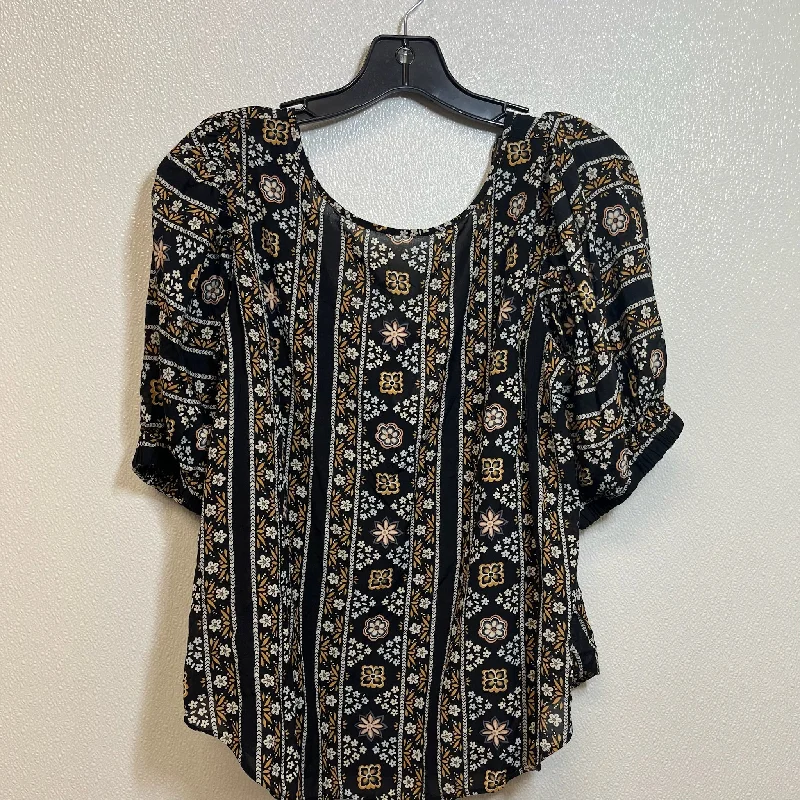 Top Short Sleeve By Ann Taylor O In Print, Size: M