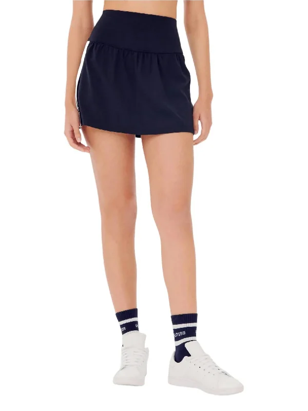 Ella Airweight Skort In Indigo/ White