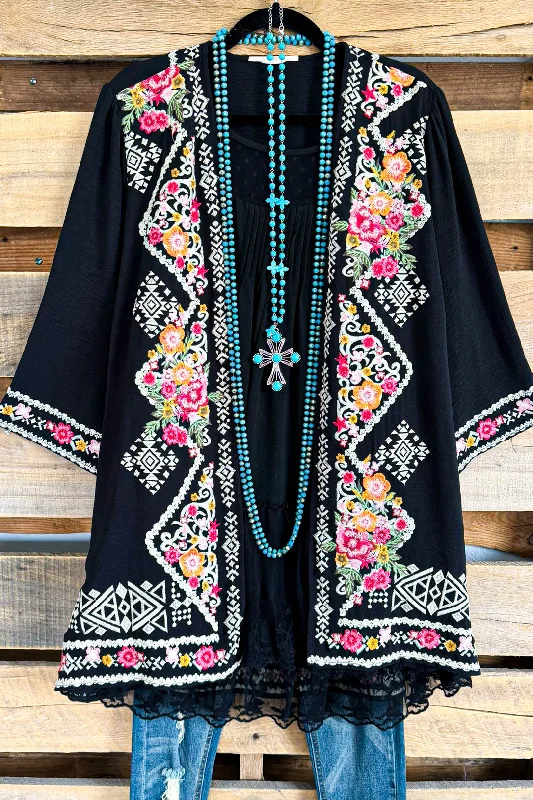 Early Morning Blooms Cardigan - Black